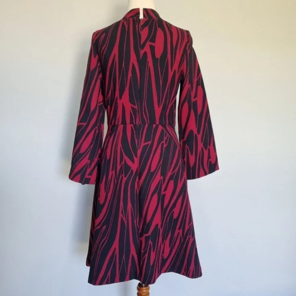 Veronika Maine Black & Red Stripe Long Sleeve A-Line Dress Size 6 - Picture 4 of 8